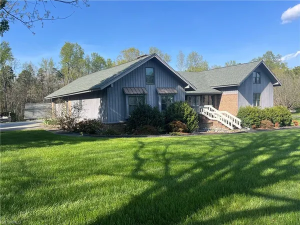 $599,900 | 1717 Wallburg-High Point Road, High Point, NC 27265