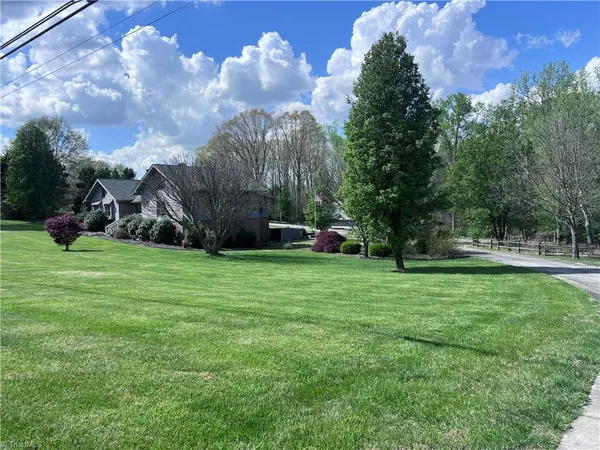 $599,900 | 1717 Wallburg-High Point Road, High Point, NC 27265