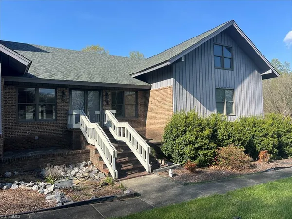 $599,900 | 1717 Wallburg-High Point Road, High Point, NC 27265