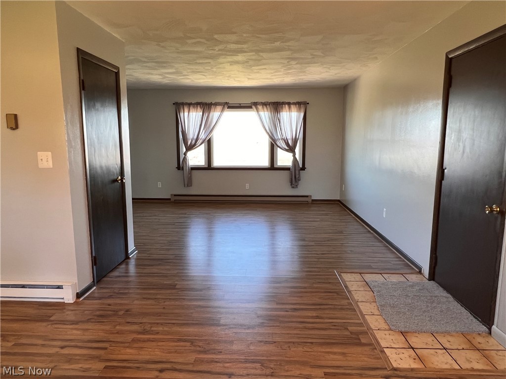 3731 Batdorf Road Wooster, OH 44691 - Photo 7 of 25 Dining Room to Living Room