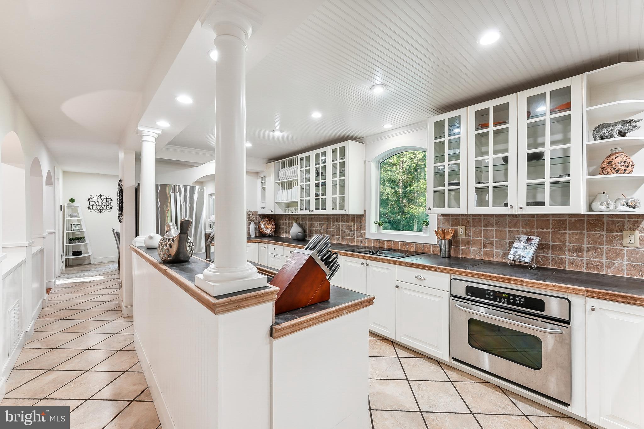 832 Meadowview Road Kennett Square, PA 19348 - Photo 13 of 36 Gallery Image 13