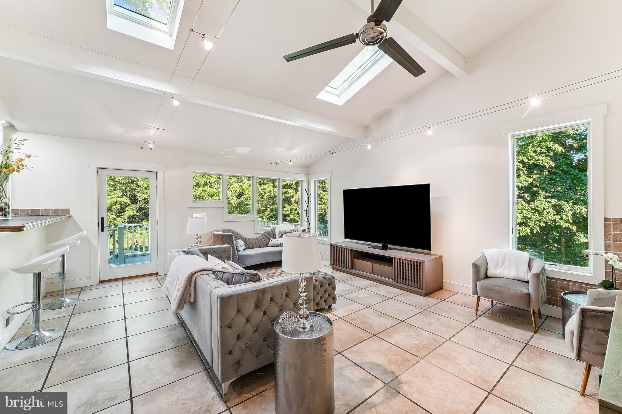 832 Meadowview Road Kennett Square, PA 19348 - Photo 16 of 36 Gallery Image 16