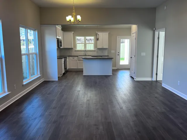 $318,900 | 8192 Snelling Drive, Aiken, SC 29803