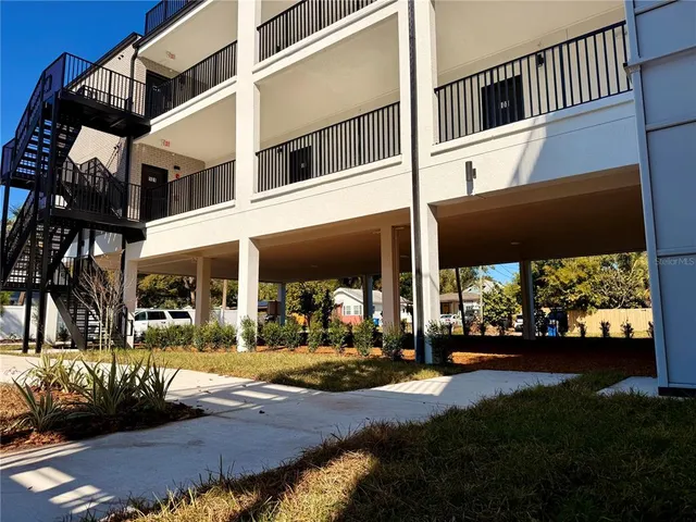 $1,700 | 3601 6th Street South, St. Petersburg, FL 33705