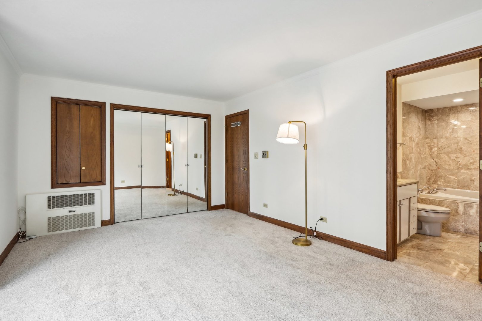 2500 Windsor Mall, Unit 1P Park Ridge, IL 60068 - Photo 13 of 24 Gallery Image 13