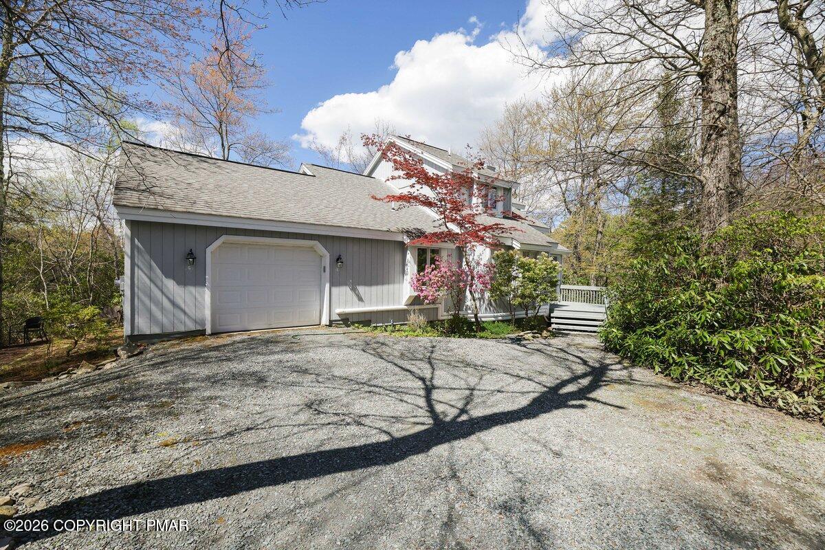 110 Powderhorn Road Long Pond, PA 18334 - Photo 17 of 31 Front