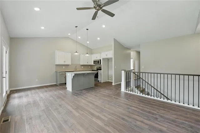 $354,995 | 789 Highland Drive, Edwardsville, KS 66111