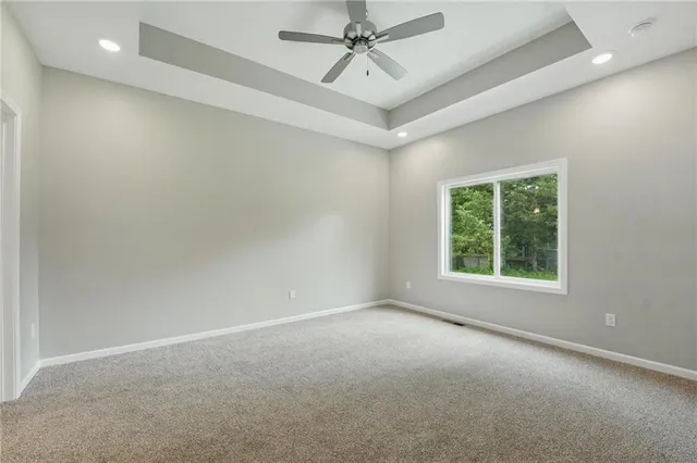 $354,995 | 789 Highland Drive, Edwardsville, KS 66111