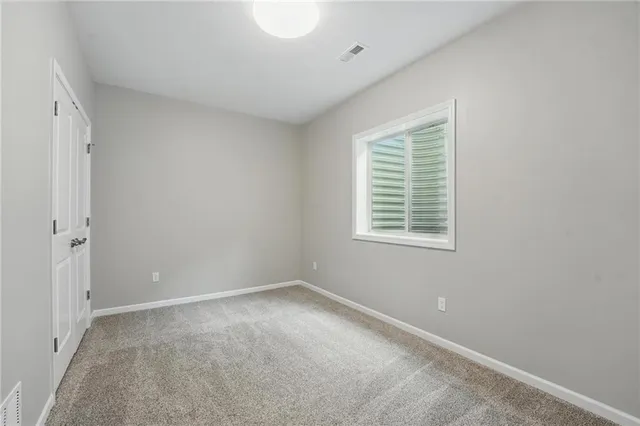 $354,995 | 789 Highland Drive, Edwardsville, KS 66111