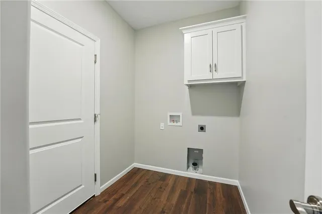 $354,995 | 789 Highland Drive, Edwardsville, KS 66111