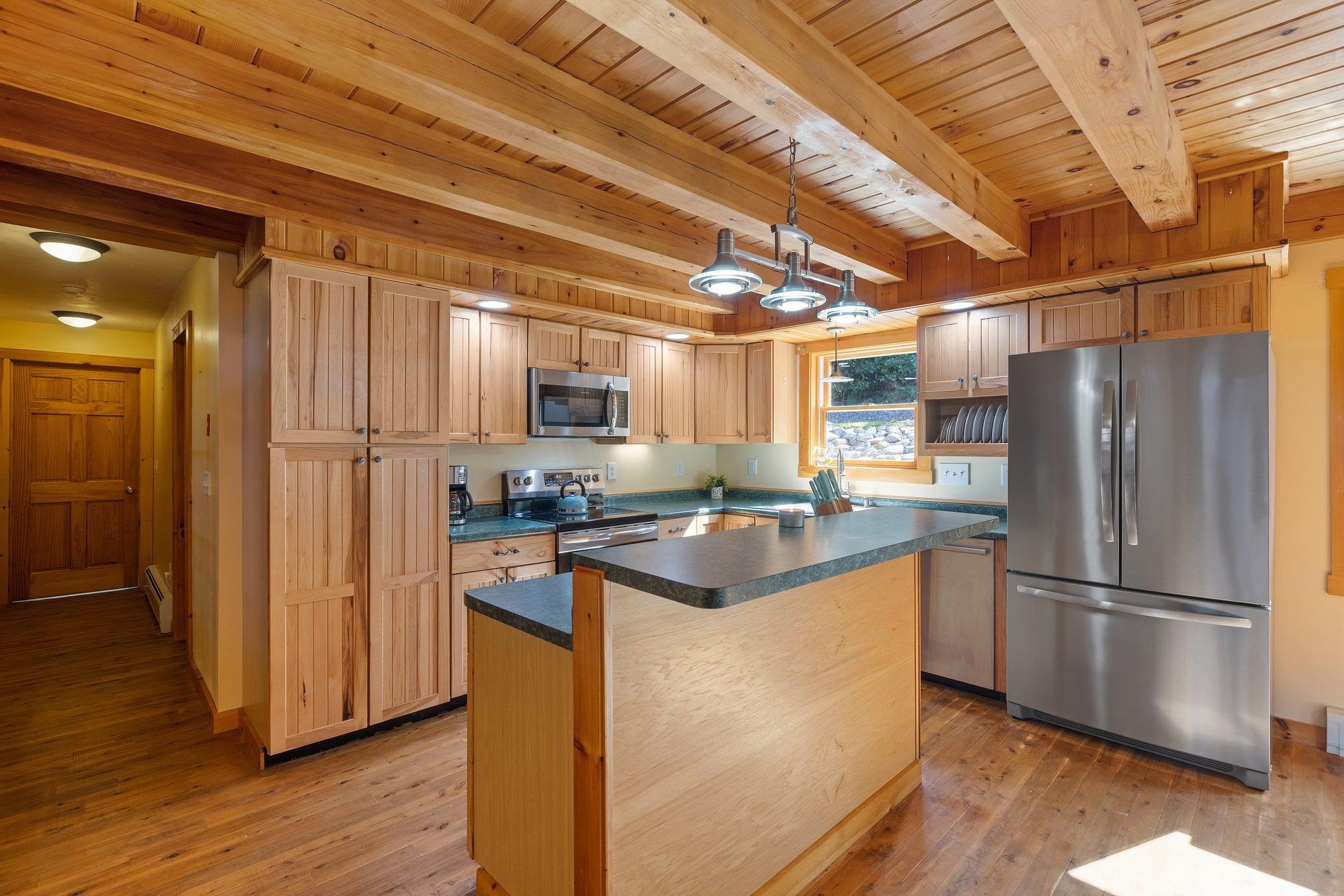 604 Prospect Street Franklin, NH 03235 - Photo 4 of 40