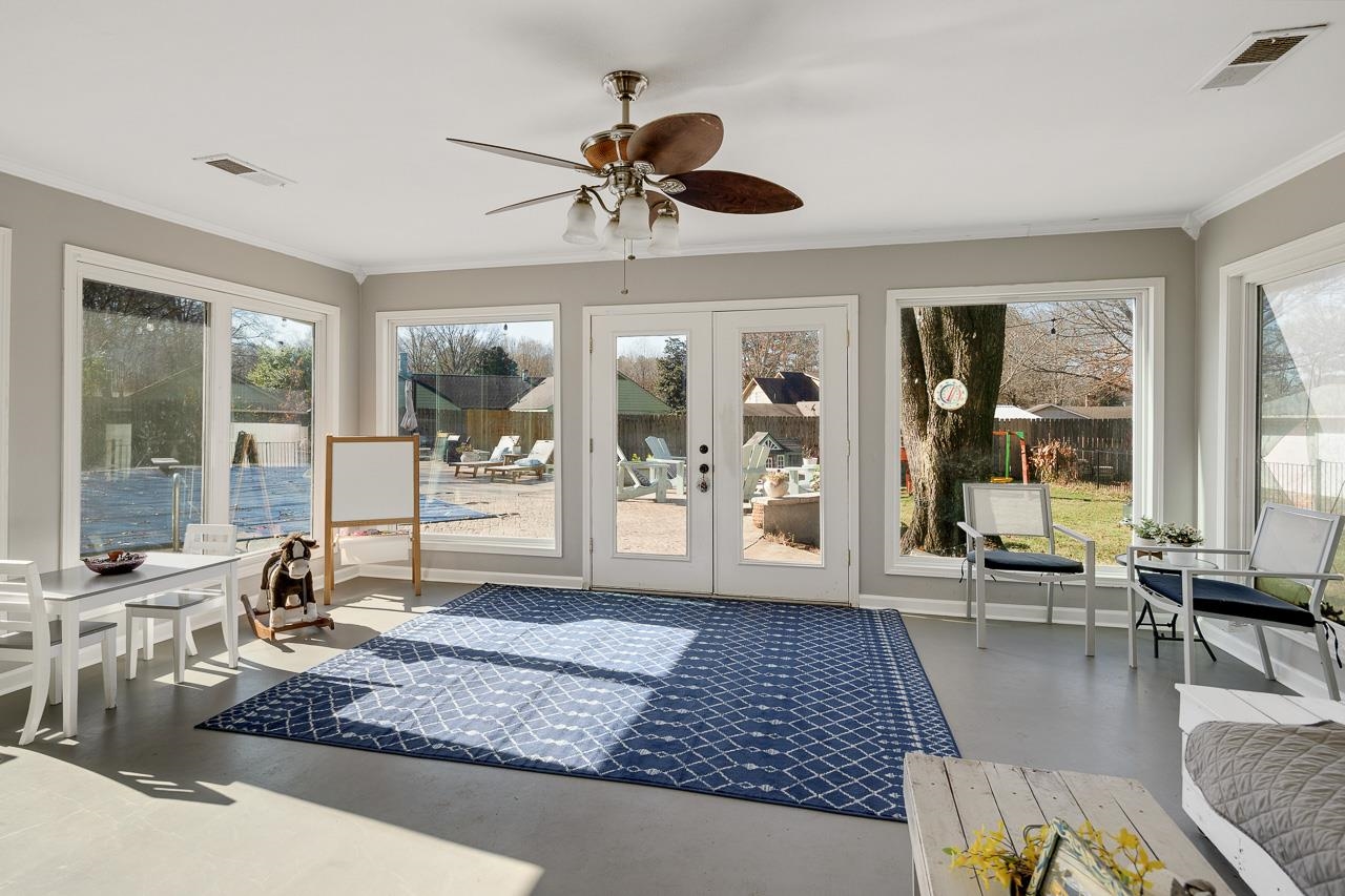 455 Burley Road Collierville, TN 38017 - Photo 13 of 25 a living room with furniture and a large window