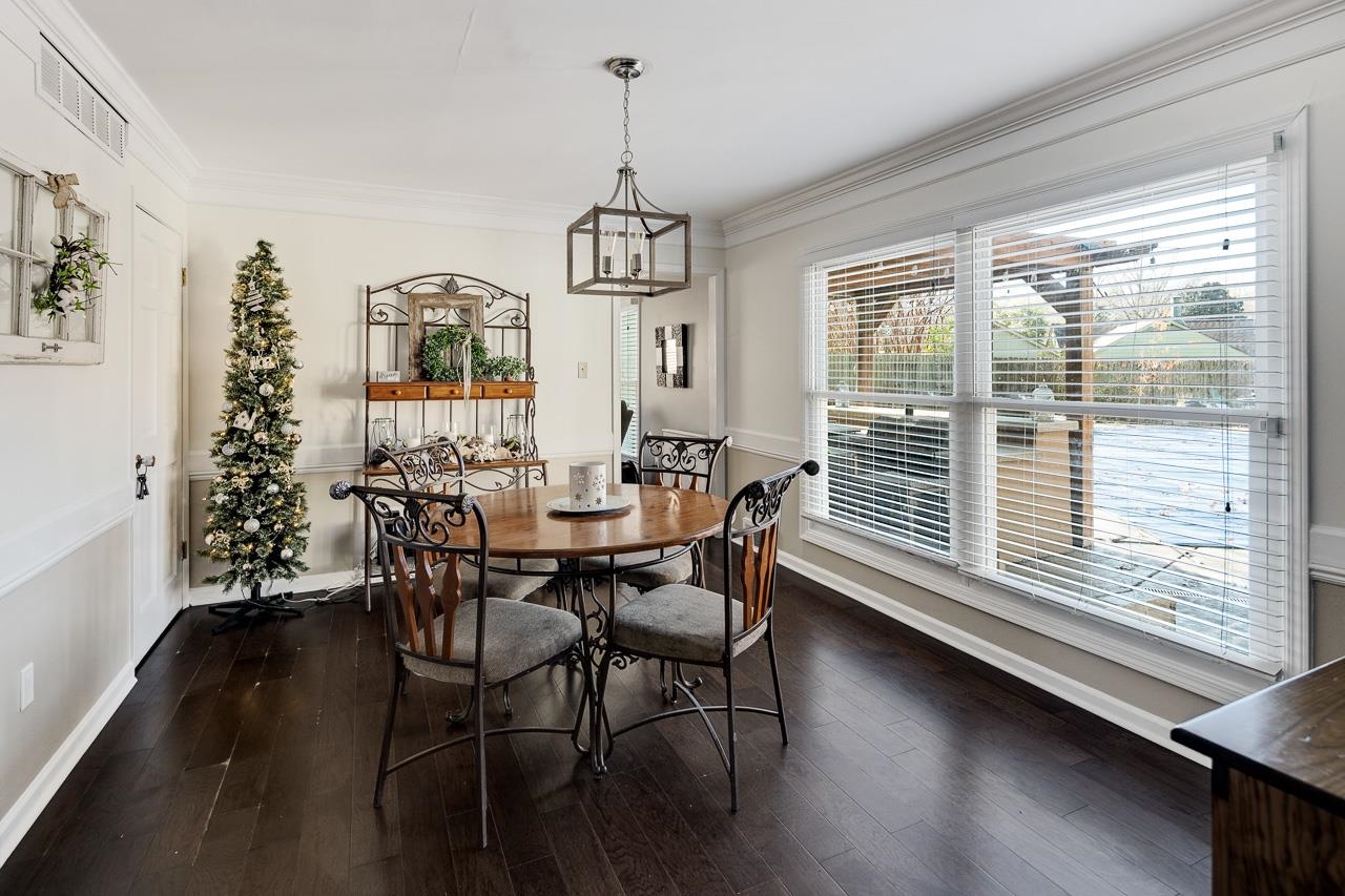 455 Burley Road Collierville, TN 38017 - Photo 5 of 25 a dining room with furniture window wooden floor