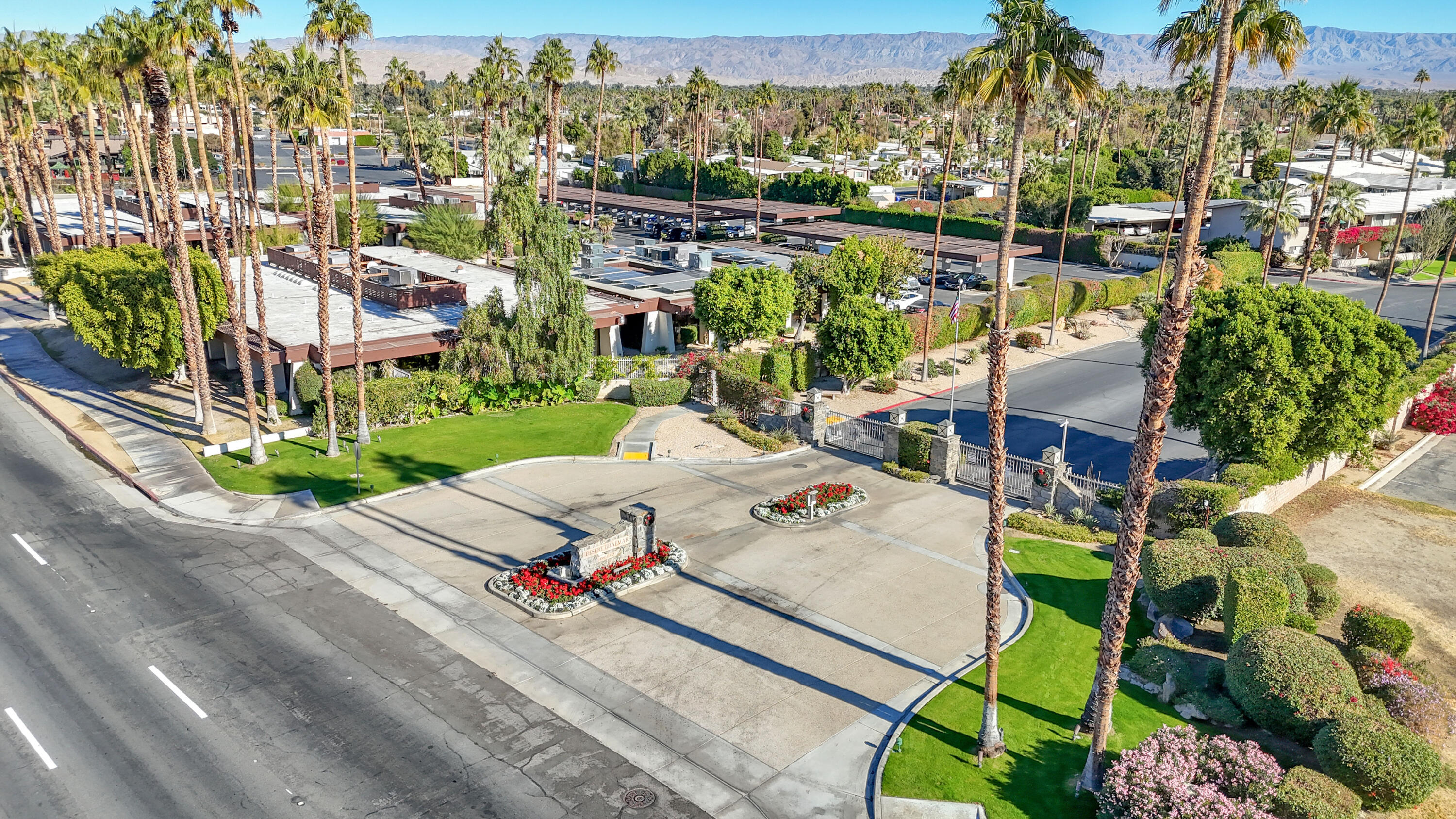 69850 Highway 111, Unit 252 Rancho Mirage, CA 92270 - Photo 48 of 57 Desert Braemar Entrance