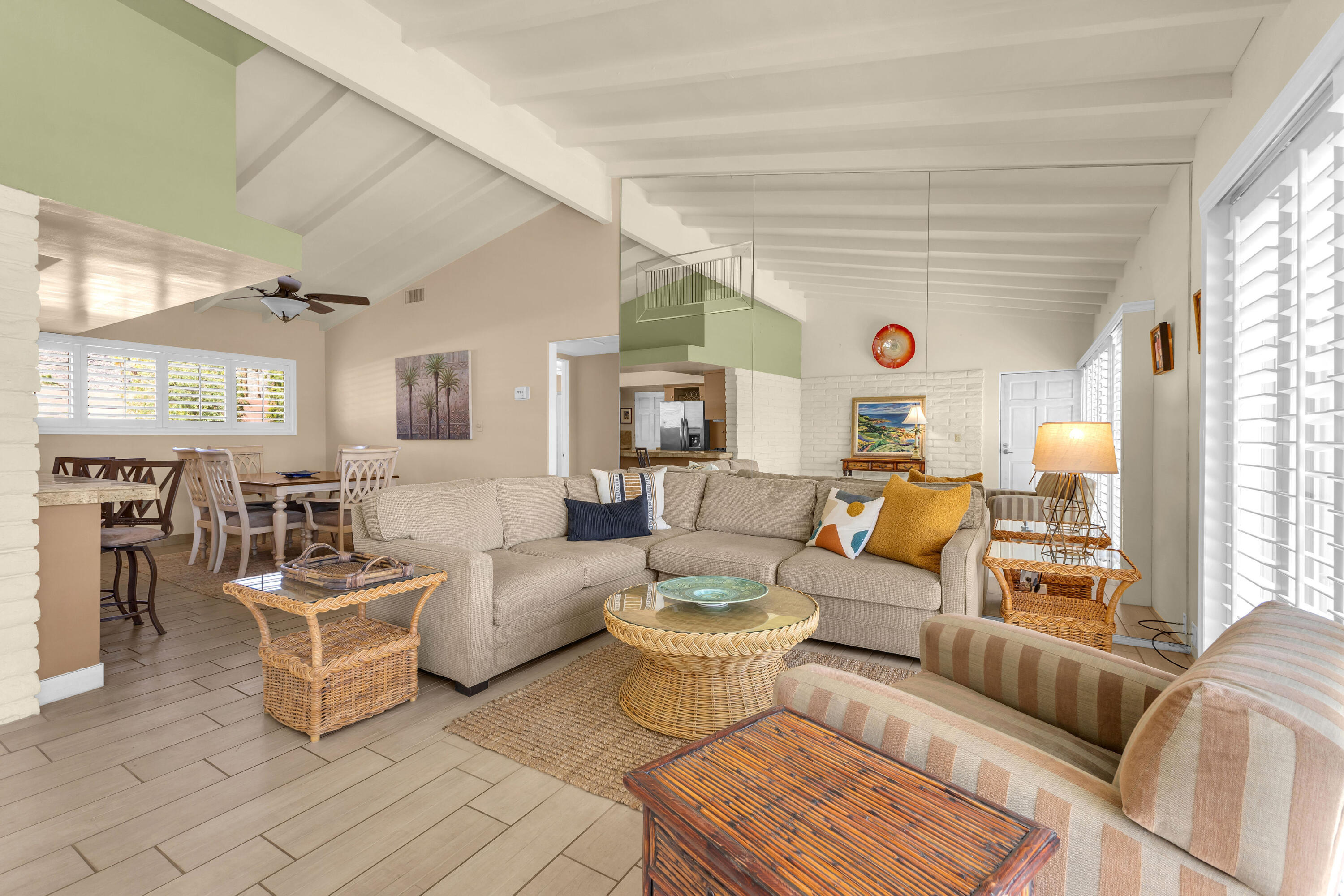 69850 Highway 111, Unit 252 Rancho Mirage, CA 92270 - Photo 5 of 57 Fabulous Vaulted Ceilings