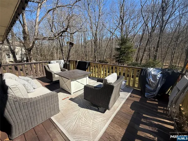 $5,800 | 60 Eileen Drive, Mahwah, NJ 07430