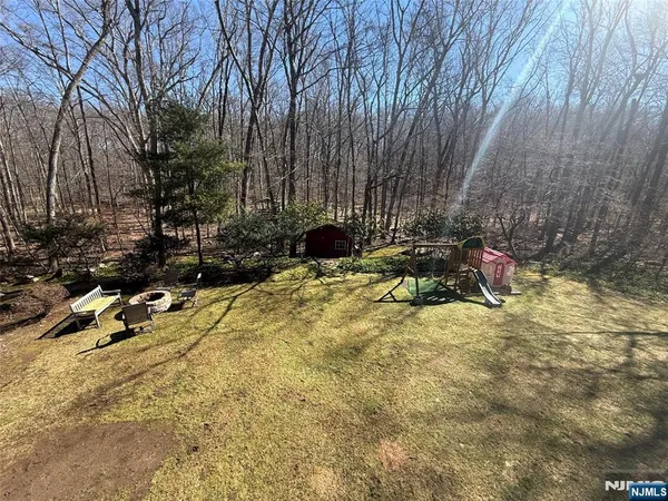 $5,800 | 60 Eileen Drive, Mahwah, NJ 07430