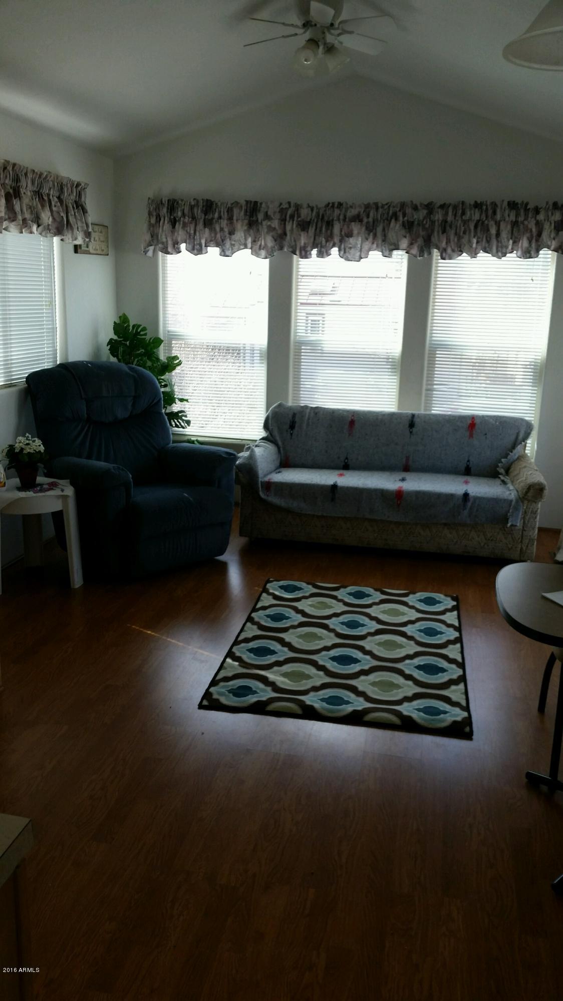 2707 Whiskey Road Overgaard, AZ 85933 - Photo 6 of 18 new living room