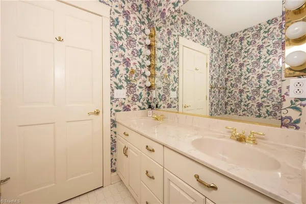 $299,000 | 119 Linden Place, Bermuda Run, NC 27006