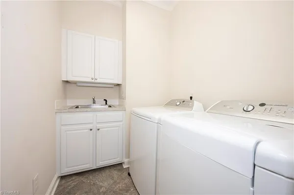 $299,000 | 119 Linden Place, Bermuda Run, NC 27006