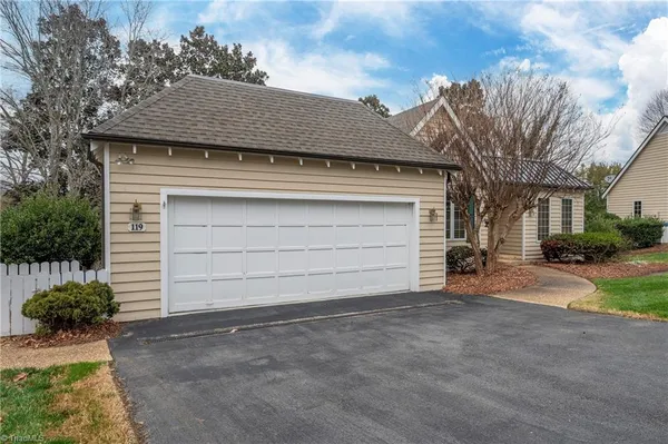 $350,000 | 119 Linden Place, Bermuda Run, NC 27006