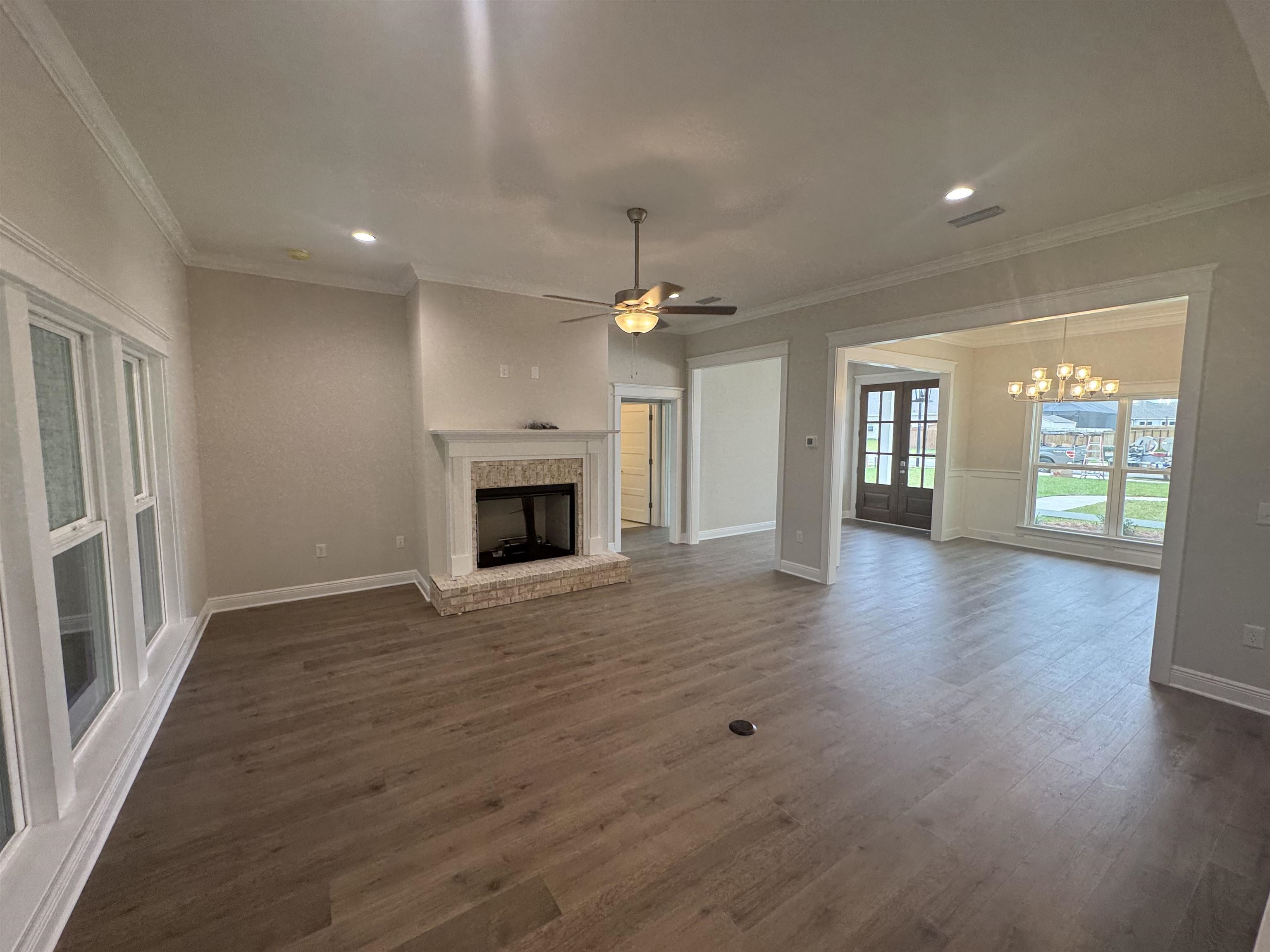 8090 Calverton Street, Unit 23 Foley, AL 36535 - Photo 9 of 30 Living Room
