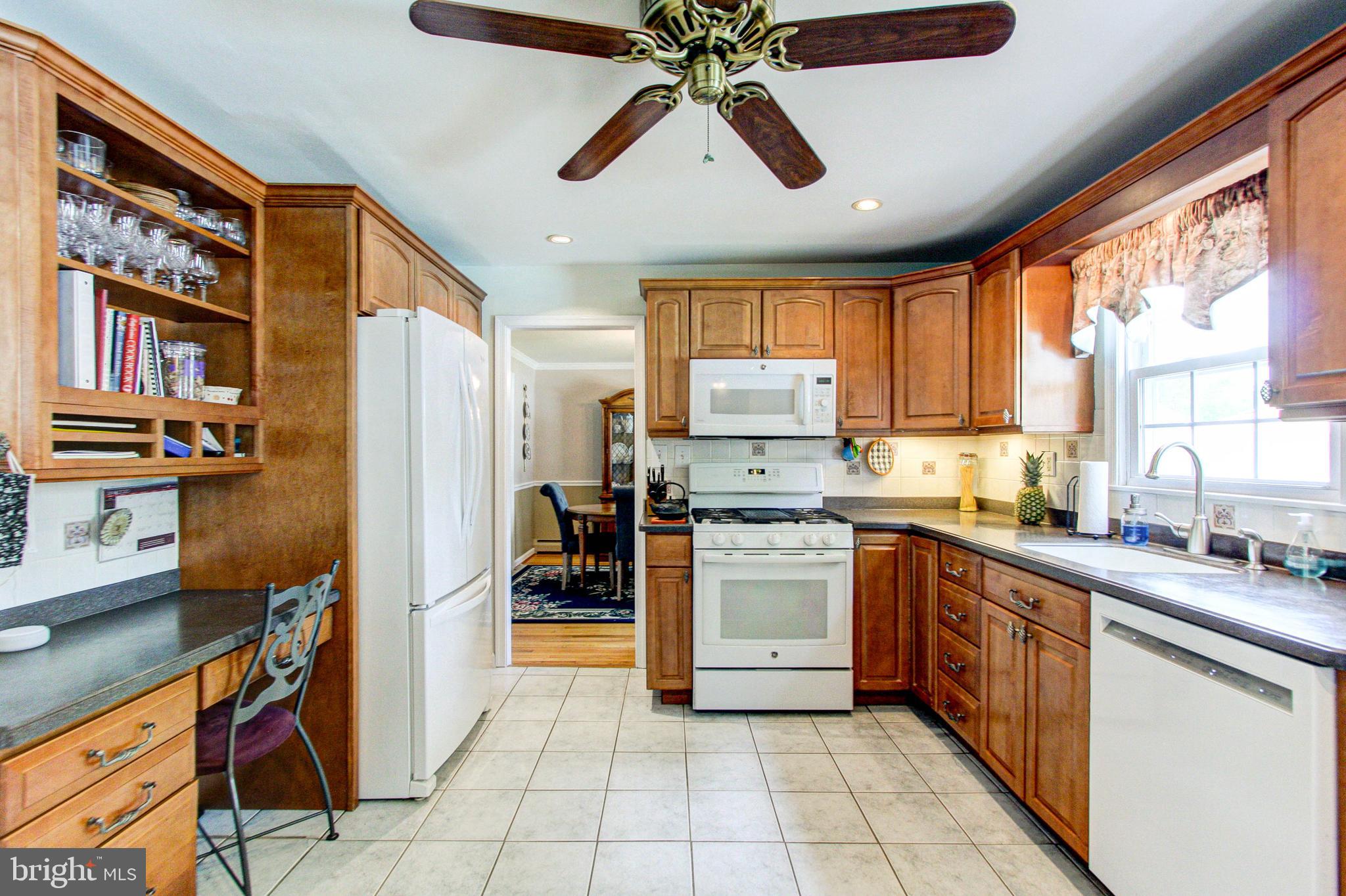 625 Parmentier Road Warminster, PA 18974 - Photo 17 of 44 Gallery Image 17