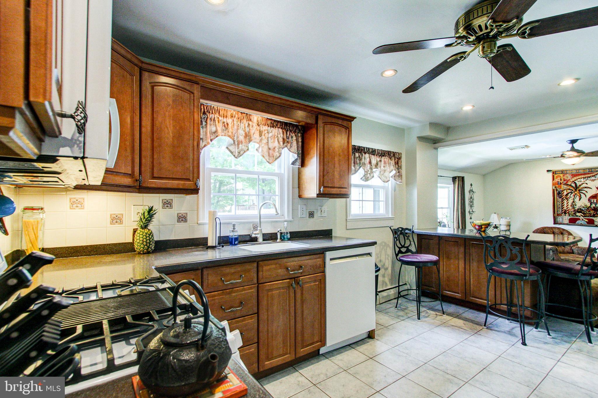 625 Parmentier Road Warminster, PA 18974 - Photo 18 of 44 Gallery Image 18