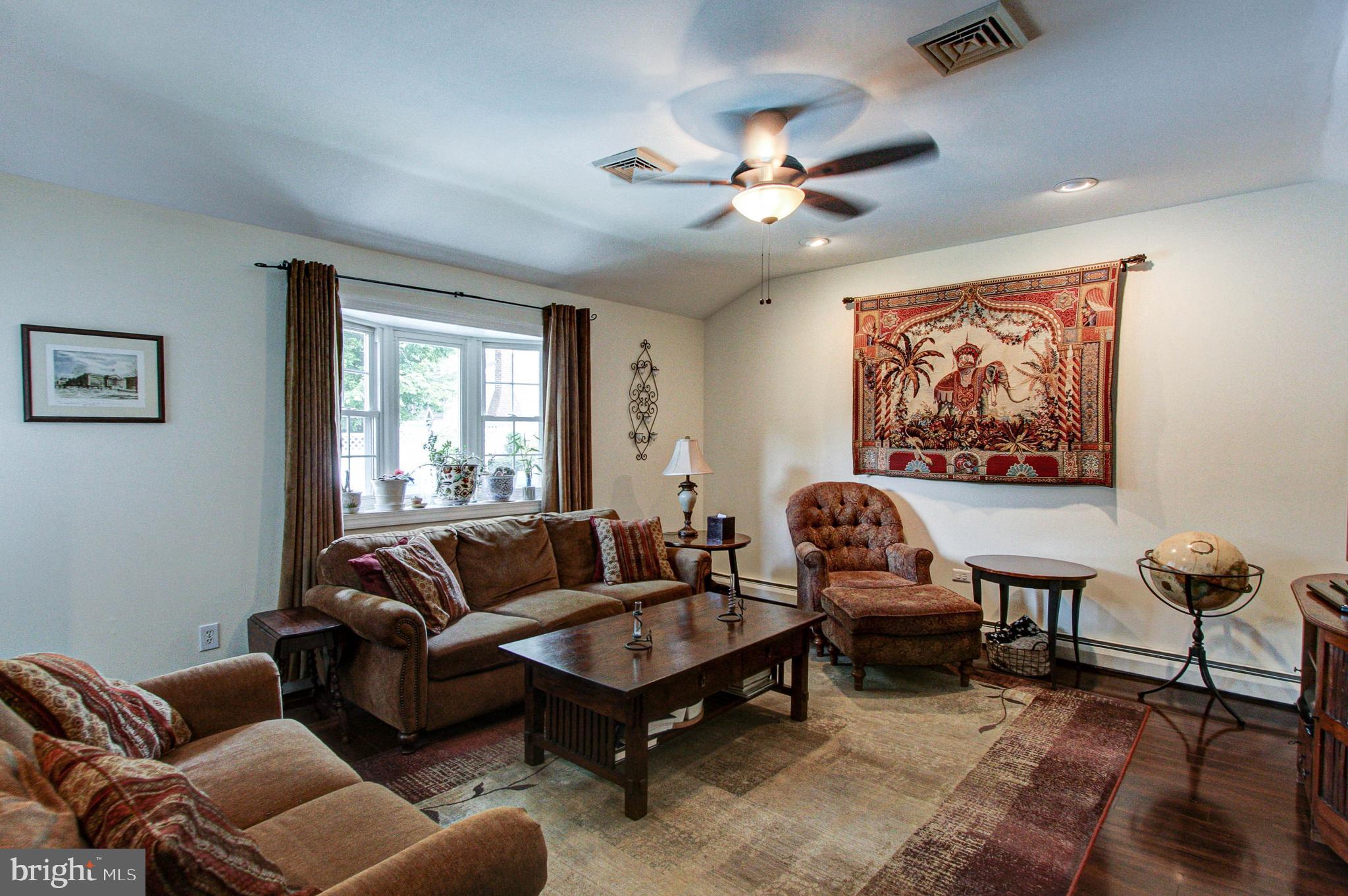 625 Parmentier Road Warminster, PA 18974 - Photo 22 of 44 Gallery Image 22