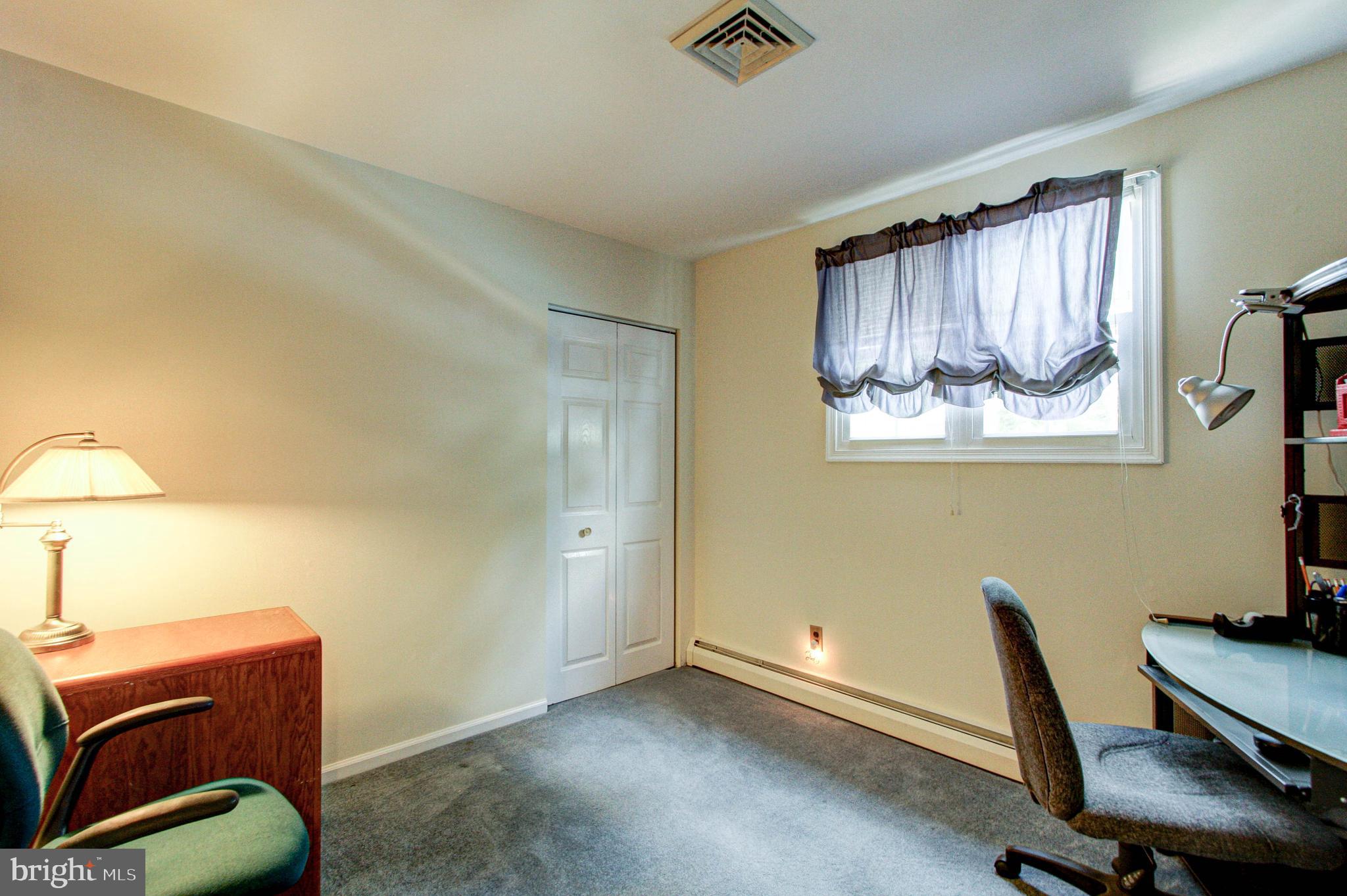 625 Parmentier Road Warminster, PA 18974 - Photo 27 of 44 Bedroom 1 / Office