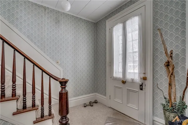 $175,000 | 176 Esselstyne St Cape, Cape Vincent, NY 13618