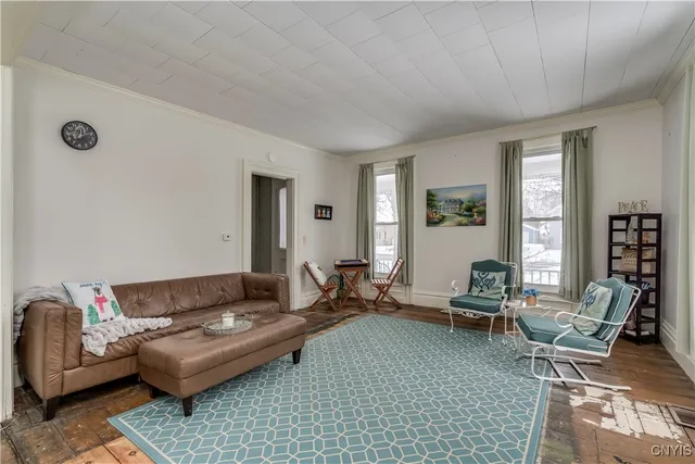 $175,000 | 176 Esselstyne St Cape, Cape Vincent, NY 13618