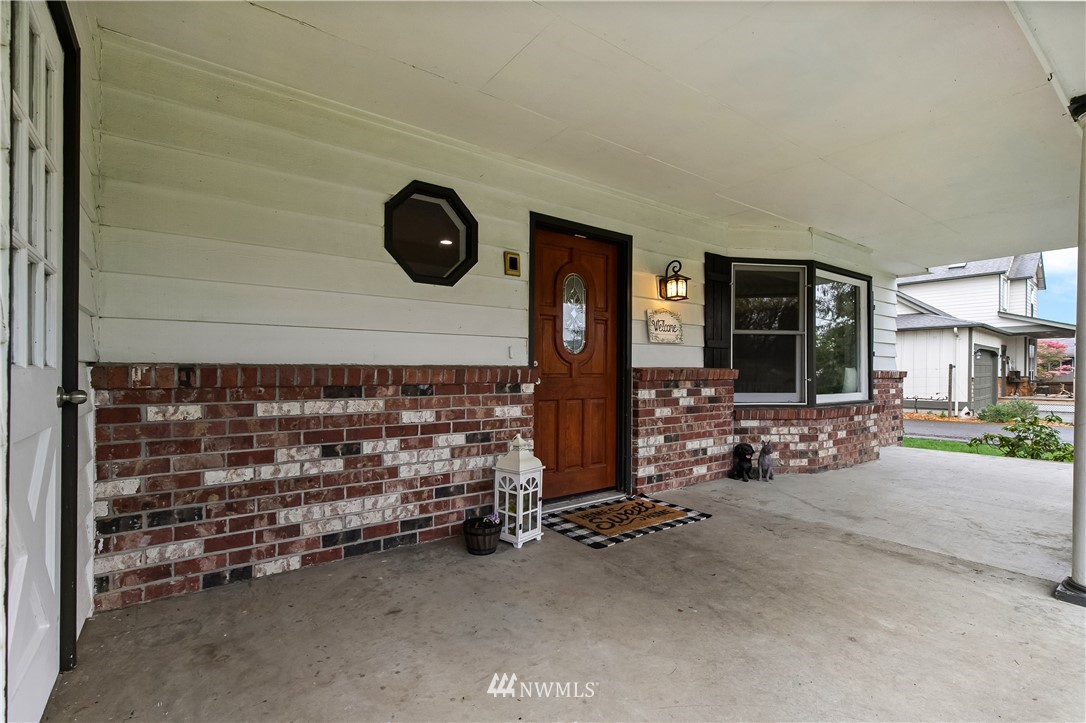 8415 Double Ditch Road Lynden, WA 98264 - Photo 4 of 34 Gallery Image 4