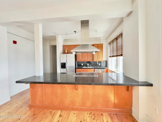 $1,350 | 308 East Pearl Street, Unit 904, Jackson, MS 39201