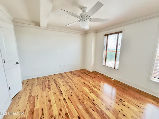 $1,350 | 308 East Pearl Street, Unit 904, Jackson, MS 39201