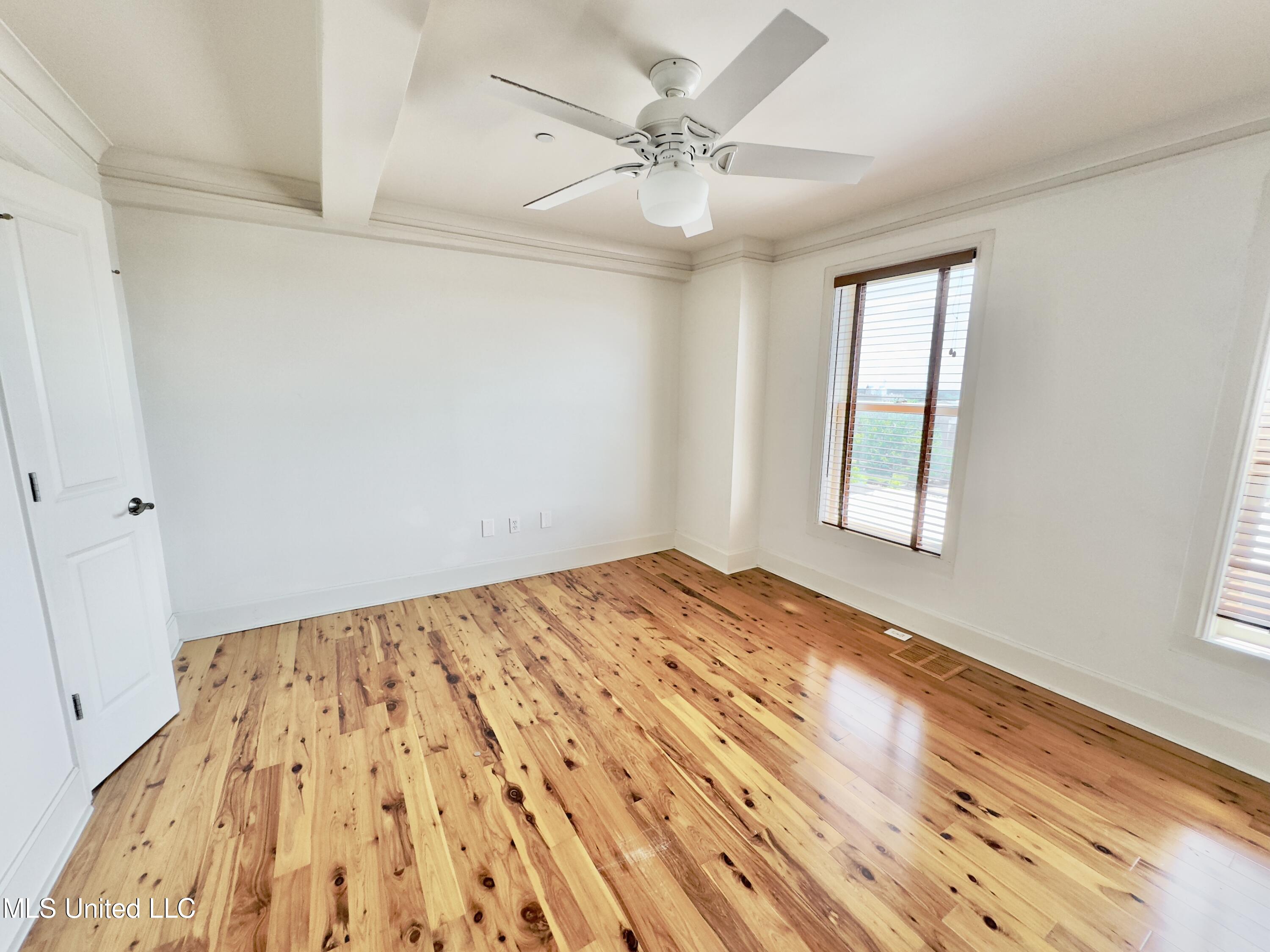 308 East Pearl Street, Unit 904 Jackson, MS 39201 - Photo 10 of 12 6060AFE4-9B9B-4E7B-B292-155B61C879D4_1_2