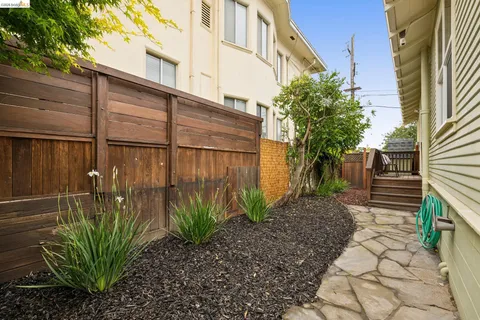 $724,000 | 4720 Salem Street, Emeryville, CA 94608