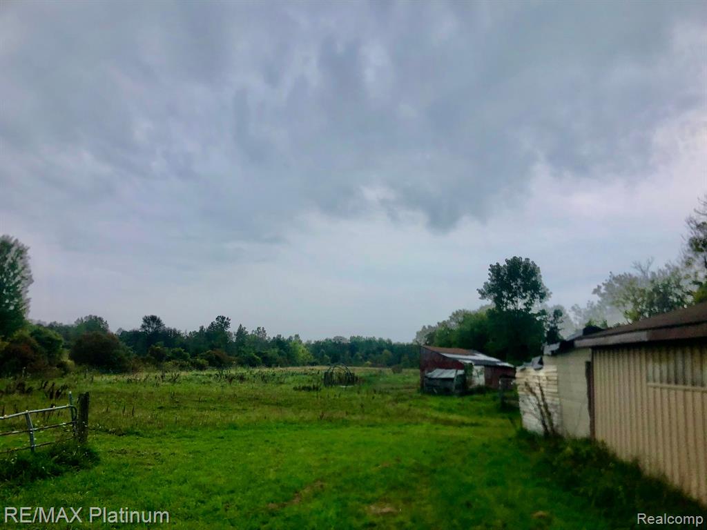 5321 Wilson Road Columbiaville, MI 48421 - Photo 5 of 16