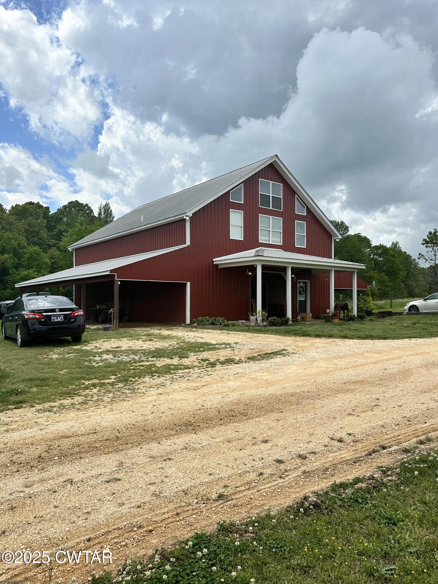 3050 Nance Bend Road Clifton, TN 38425 - Photo 3 of 18 IMG_7970