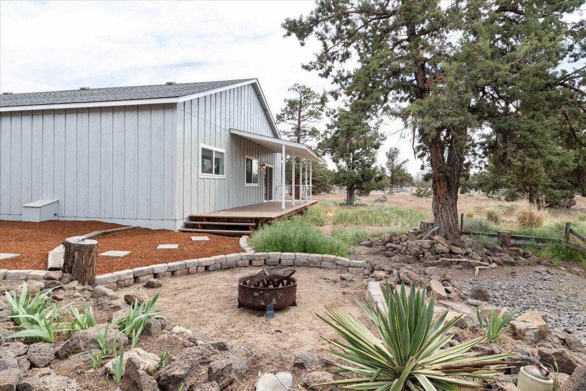 22835 Rodeo Court Bend, OR 97701 - Photo 42 of 51 71-22835 Rodeo Ct-71