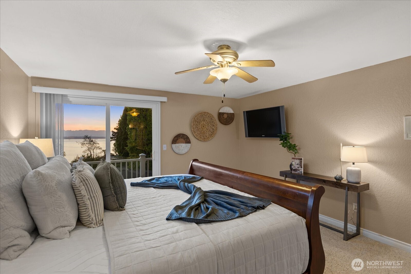 16209 70th Place West Edmonds, WA 98026 - Photo 21 of 39