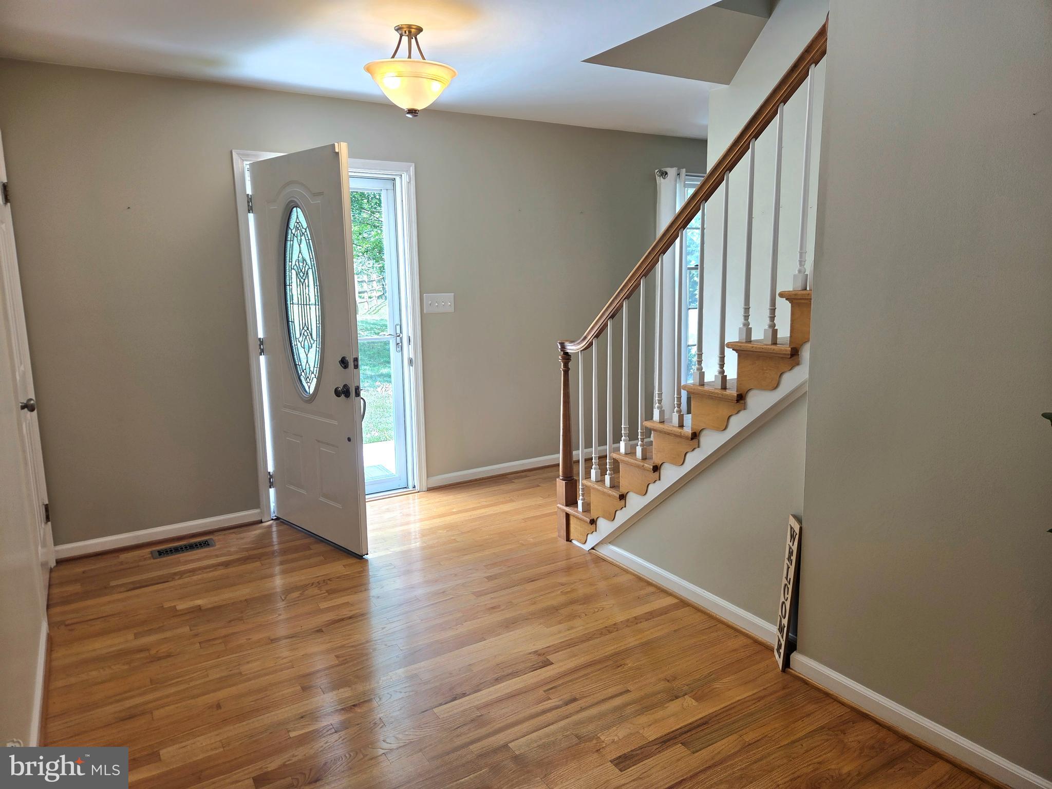 16909 Big Falls Road Monkton, MD 21111 - Photo 14 of 39 Foyer