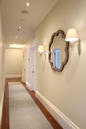 32 Rutland Street, Unit 2L Boston, MA 02118 - Photo 19 of 22 a view of a livingroom with wooden floor