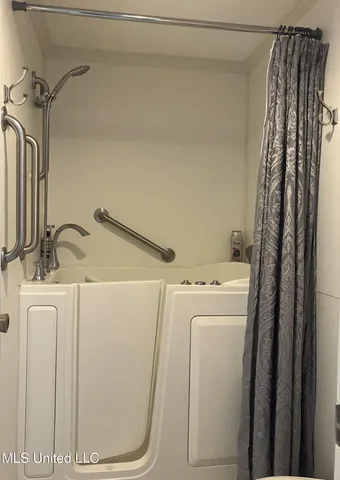 $162,500 | 107 Molokai Villiage, Unit 107, Diamondhead, MS 39525