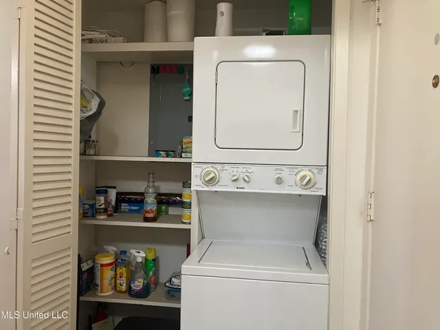 $162,500 | 107 Molokai Villiage, Unit 107, Diamondhead, MS 39525