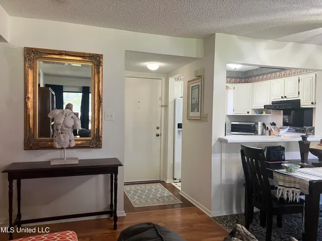 $162,500 | 107 Molokai Villiage, Unit 107, Diamondhead, MS 39525