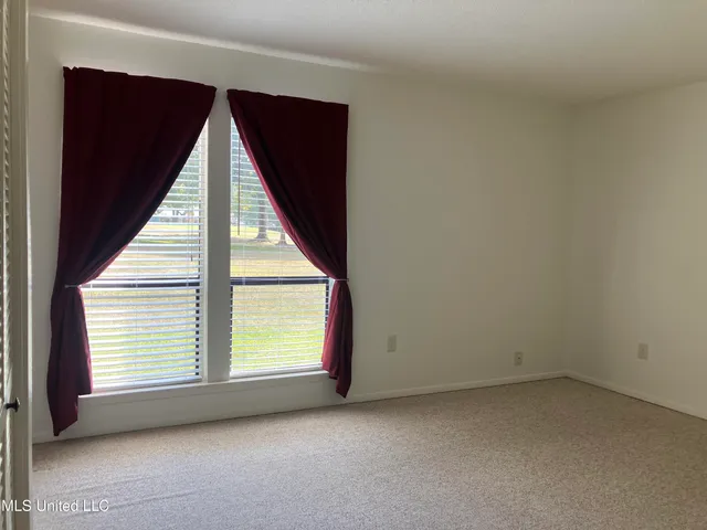 $162,500 | 107 Molokai Villiage, Unit 107, Diamondhead, MS 39525