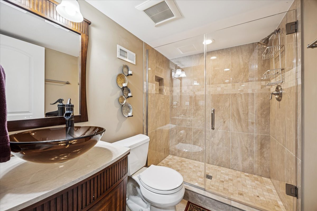 315 Bartram Road Riverside, IL 60546 - Photo 26 of 35