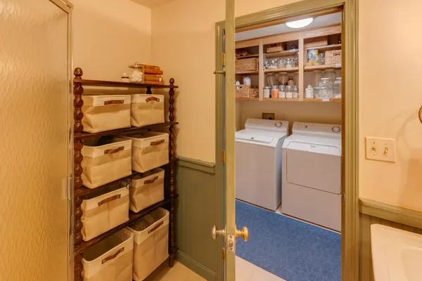 $625,000 | 34 North Shore Road, Hebron, NH 03241