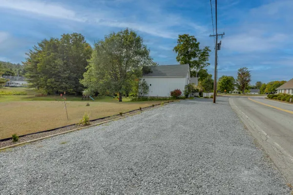 $625,000 | 34 North Shore Road, Hebron, NH 03241